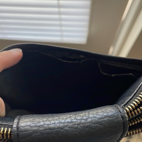 Michael Kors Fulton crossbody bag small black pebbled leather gold logo - Picture 10 of 12